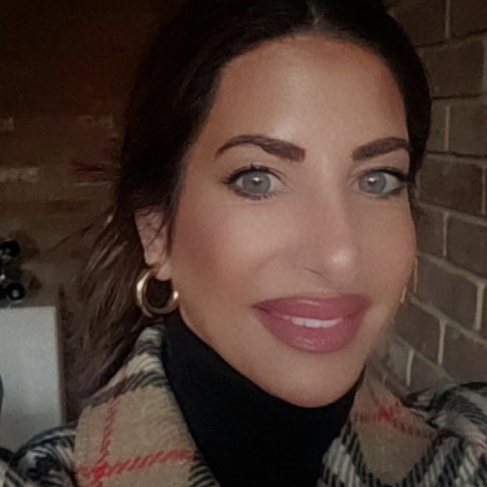 Meet your Posher, Lisa